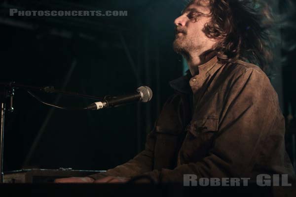 DUNGEN - 2015-09-19 - ANGERS - Le Chabada - 